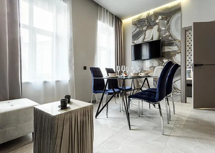Central Family Boutique Apartments 1